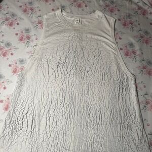 Lululemon White Crackle Print Sleeveless Tank Top Women's Size 4